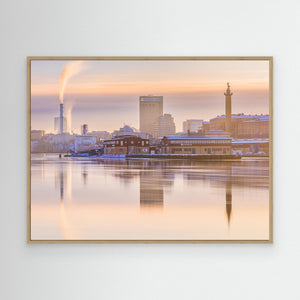 Fiskhamnen och Sjömanshustrun vid Göta älv – Göteborg | Canvas