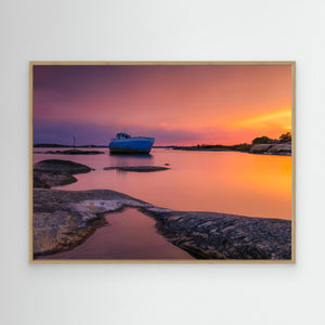 Båtvrak vid solnedgång – Björlanda Kile, Hisingen | Canvas