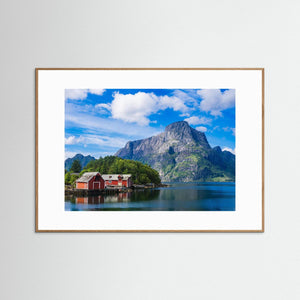 Norge – Hornelen och båthus vid Leirgulen | Fine Art Print