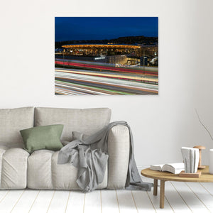 World of Volvo, Göteborg – Stadspuls i kvällsljus | Canvas
