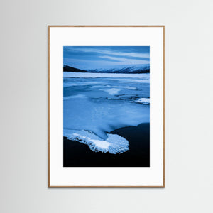 Isformationer på Grövelsjön – Vinter i norra Dalarna | Fine Art Print