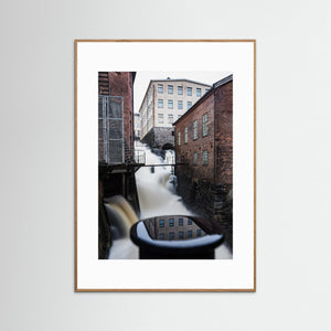 Mölndalsfallen i Kvarnbyn – Historiskt vattenfall i Mölndal | Fine Art Print