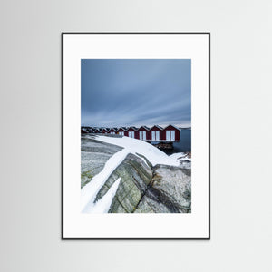 Sjöbodar vid Budskär, Särö – Västkustens kustlandskap | Fine Art Print