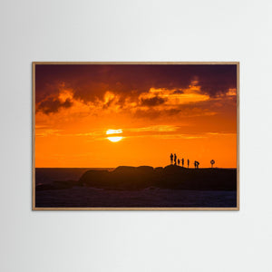 Siluetter i solnedgång vid Steninge – Hallands kust