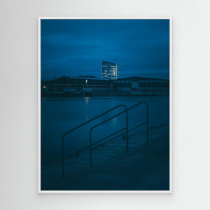 Göta älv i skymning – Gamlestaden Göteborg | Canvas