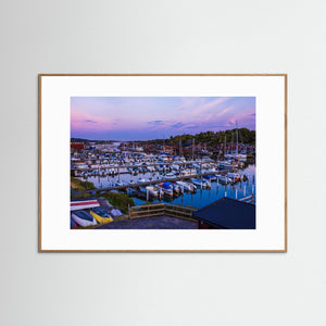 Önnereds brygga i kvällsljus – Småbåtshamn i Göteborg | Fine Art Print 