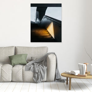 Ljus och skugga i trappan på Hisingsbron – Göteborg | Canvas