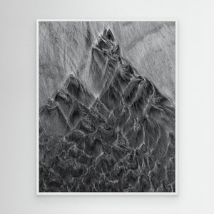 Grafiskt sandmönster Askimsbadet Göteborg – abstrakt naturfoto | Canvas