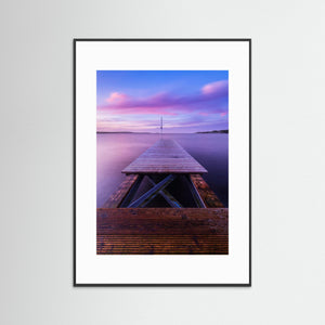 Solnedgång vid Näsets brygga – Göteborgs skärgård | Fine Art Print