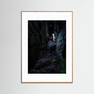 Ravin vid Sundsby – Dramatiska klippor på Tjörn | Fine Art Print