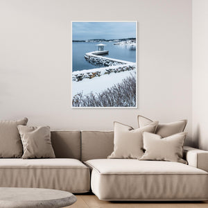 Vintrig pir vid Brottkärr – Göteborg | Canvas
