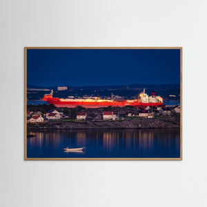 Göteborg – tankfartyg vid Torslanda i kvällsljus | Fine Art Print