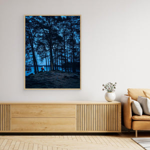 Stora Delsjön Göteborg – Gryning i Skog med Pannlampa | Canvas