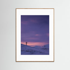 Skidåkare i soluppgång vid Valdalsfjellet – Innlandet Norge | Fine Art Print