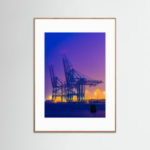 Lyftkranar i dimma – Skandiahamnen Göteborg | Fine Art Print