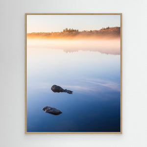 Rådasjön i Dimma – Minimalistisk Natur | Canvas