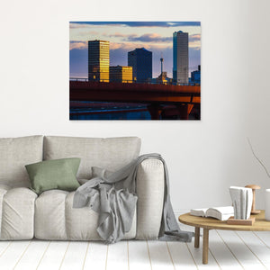 Göteborg skyline i kvällsljus – Gårda och Röde Orm | Canvas