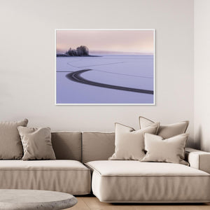 Lofsdalen – Isformationer på sjön Lofssjön | Canvas