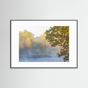 Gunnebo Slott i höstdimma – Ståloppet mellan Rådasjön och Stensjön | Fine Art Print 