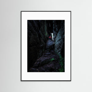 Ravin vid Sundsby – Dramatiska klippor på Tjörn | Fine Art Print