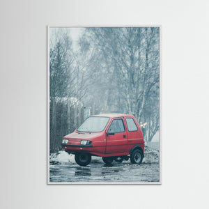 Röd mopedbil i dimma – Färjenäs, Göteborg | Fine Art Print
