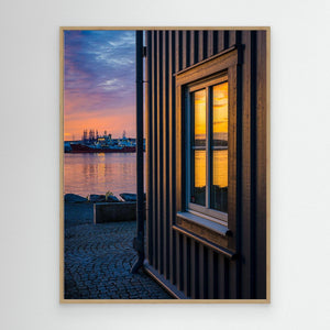 Solnedgång vid Nya Varvet i Göteborg – Canvas med modern arkitektur