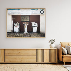 Övergiven bensinstation i Hillared | Canvas från Svenljunga