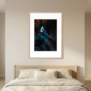 Munkkyrkan – Ljuset bortom klipporna | Fine Art Print