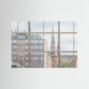 Oscar Fredriks kyrka bakom glaset | Fine Art Print från Göteborg