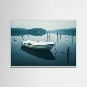 Båt i morgondimma – Stensjön, Mölndal | Fine Art Print