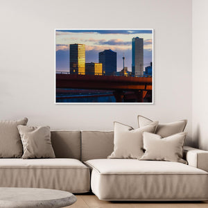 Göteborg skyline i kvällsljus – Gårda och Röde Orm | Canvas
