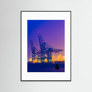 Lyftkranar i dimma – Skandiahamnen Göteborg | Fine Art Print