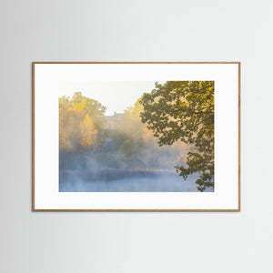 Gunnebo Slott i höstdimma – Ståloppet mellan Rådasjön och Stensjön | Fine Art Print 
