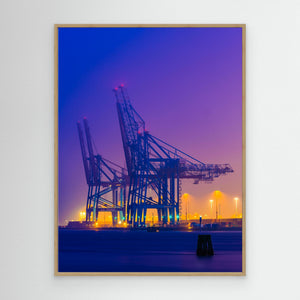 Lyftkranar i dimma – Skandiahamnen Göteborg | Canvas