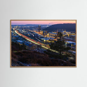 Mölndal – Stadens puls i rusningstrafik | Fine Art Print
