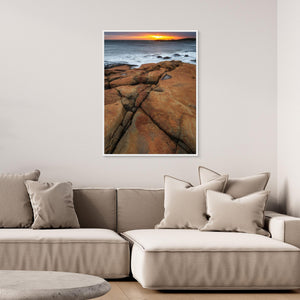 Solnedgång över klipporna vid Steninge – Hallands kust - CANVAS