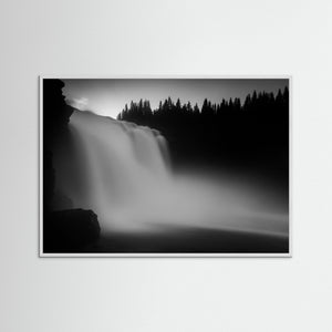 Tännforsen i svartvitt – Dramatiskt vattenfall vid Åre | Fine Art Print