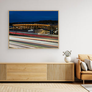 World of Volvo, Göteborg – Stadspuls i kvällsljus | Canvas