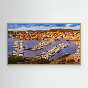 Småbåtshamnen i Skärhamn – Bohusläns kust | Canvas