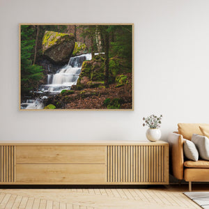 Vattenfall i Bråtaskogens naturreservat Härryda | Canvas