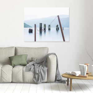 Bryggpålar i Tinnsjøen – Telemark, Norge | Canvas
