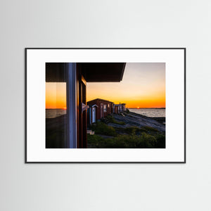 Solnedgång vid sjöbodarna i Torstensvik – Frillesås, Hallands kust