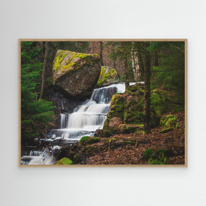 Vattenfall i Bråtaskogens naturreservat Härryda | Canvas