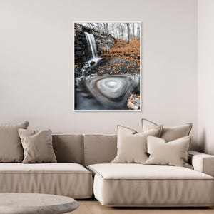 Litet vattenfall i Svejserdalen – höst i Mölndal | Canvas