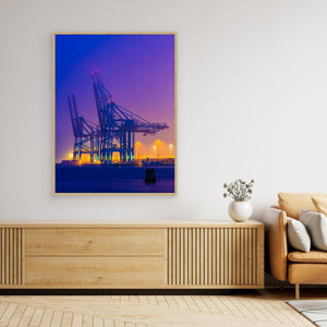 Lyftkranar i dimma – Skandiahamnen Göteborg | Canvas