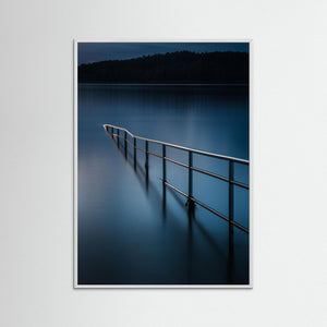 Askimsbadet Göteborg – minimalistisk kustbild i blå toner | Fine Art Print